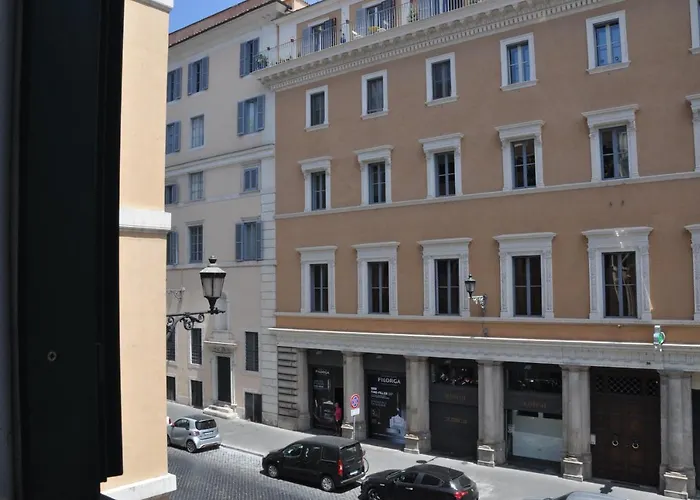 Konukevi Navona