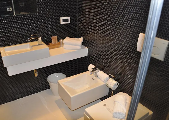 Konukevi Navona 4*